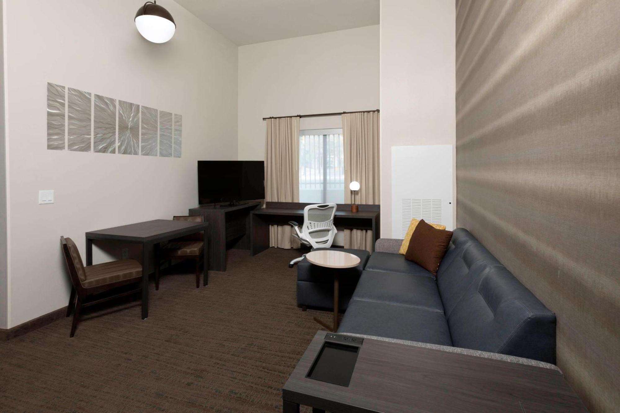 Residence Inn By Marriott Tulsa Downtown Exterior foto